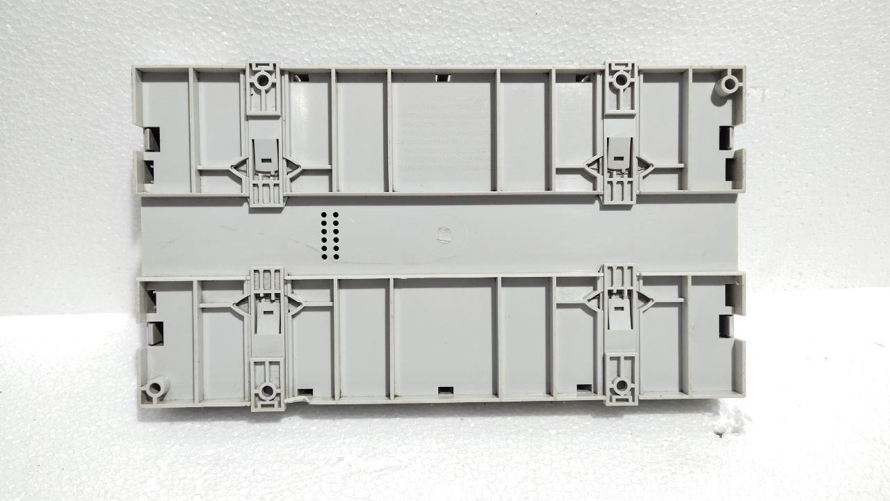 SIEMENS PXC22.D AUTOMATION STATION 120906H12524 IP20 30VA T50 (4)